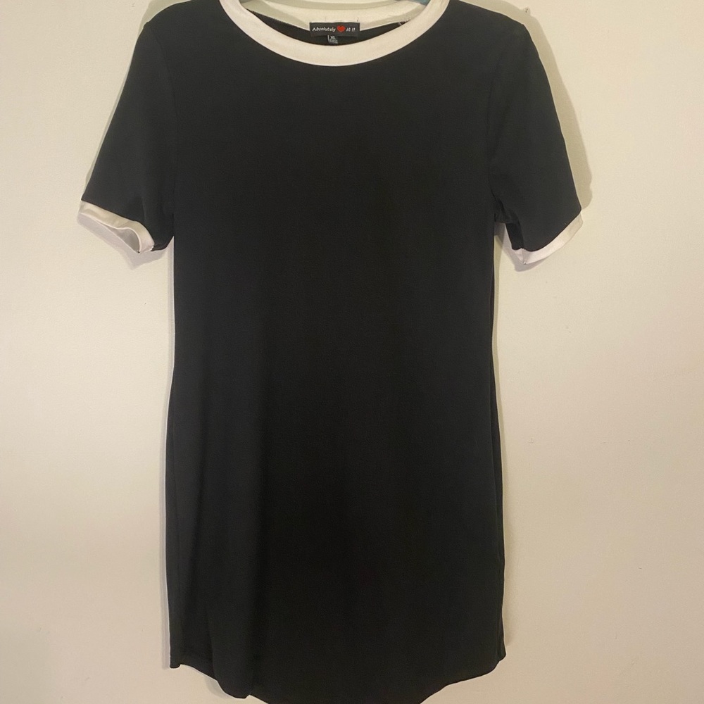 Black and White T-shirt Dress